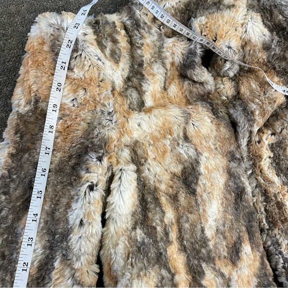 ALICE & Olivia Faux Fur Animal print Jacket size Xs - Picture 3 of 16